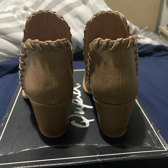 qupid booties - Picture 2 of 4